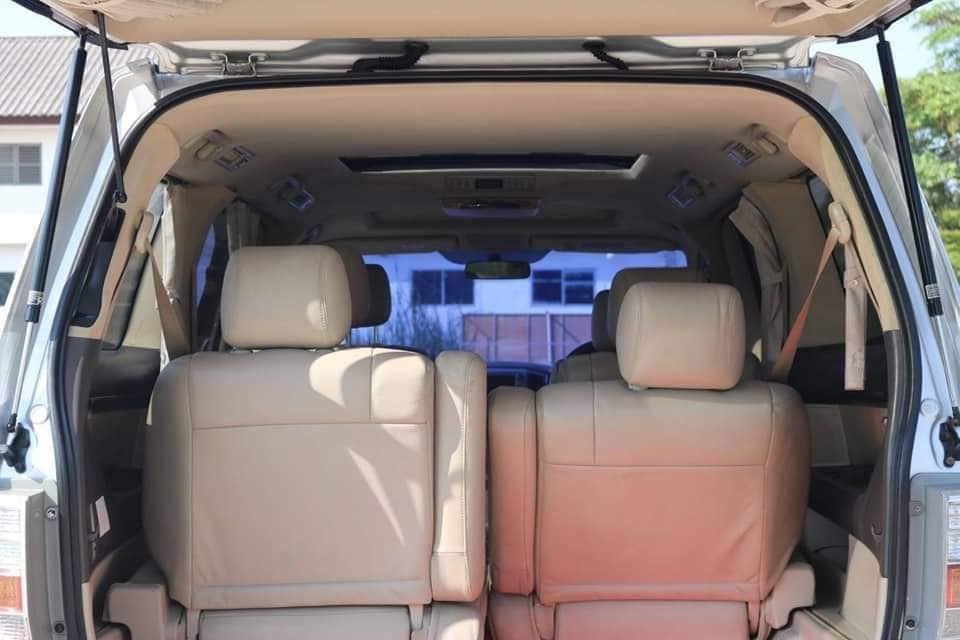 Toyota Alphard ปี 2005 สีเงิน (รูปที่ 11)