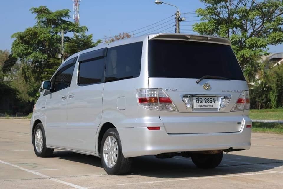 Toyota Alphard ปี 2005 สีเงิน (รูปที่ 3)