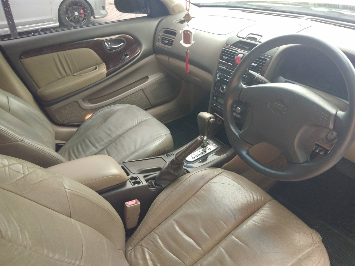 Nissan Cefiro A33 ปี 2003 สีดำ (รูปที่ 7)