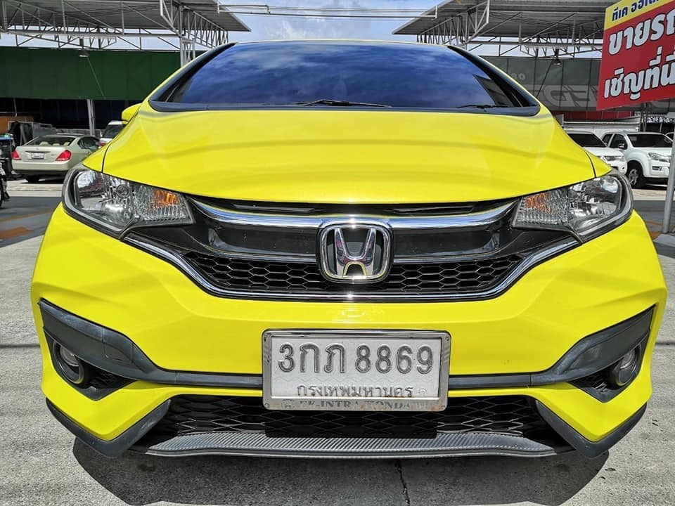 Honda Jazz GK ปี 2014 สีเหลือง (รูปที่ 2)