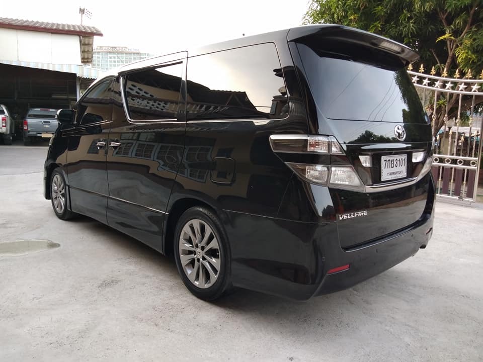 Toyota Vellfire ปี 2010 สีดำ (รูปที่ 2)