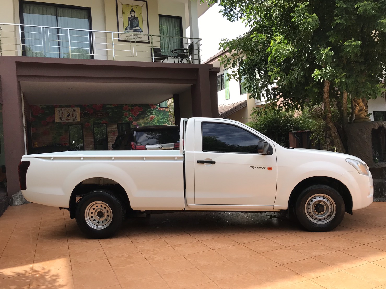 Isuzu D-Max Spark ปี 2016 สีขาว (รูปที่ 4)