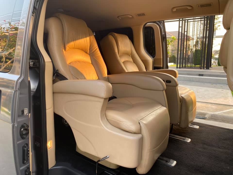 Hyundai H-1 ปี 2011 สีเทา (รูปที่ 21)