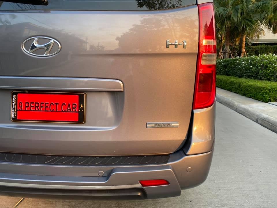 Hyundai H-1 ปี 2011 สีเทา (รูปที่ 26)