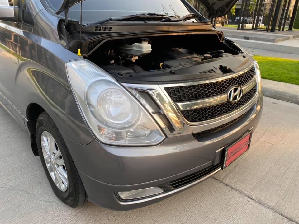 Hyundai H-1 ปี 2011 สีเทา (รูปที่ 25)