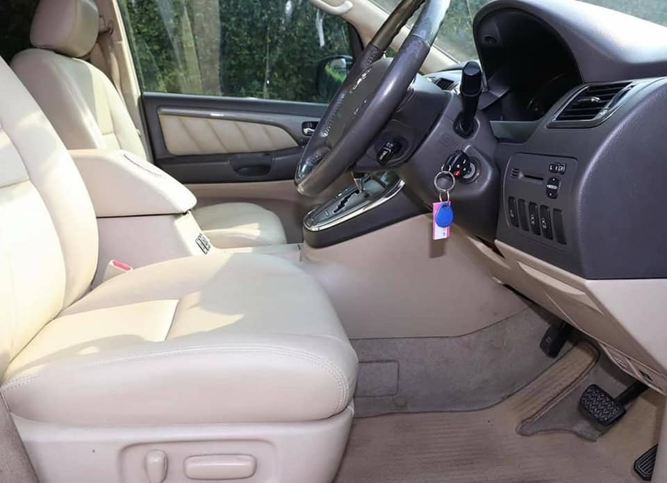 Toyota Alphard ปี 2006 สีดำ (รูปที่ 6)