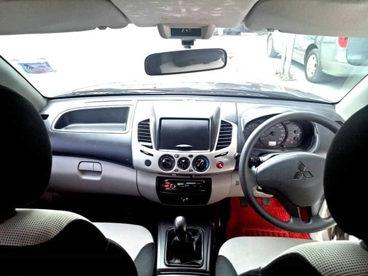 Mitsubishi Triton Mega cab ปี 2012 สีน้ำตาล (รูปที่ 8)