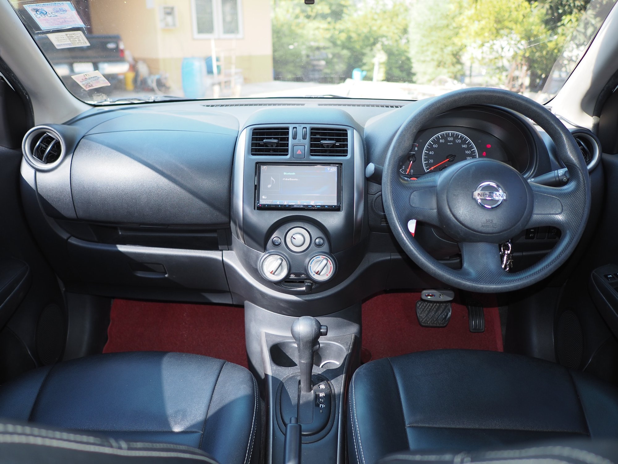 Nissan Almera ปี 2012 สีขาว (รูปที่ 7)