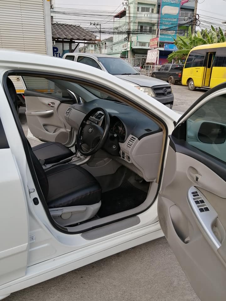 Toyota Corolla Altis ปี 2009 สีขาว (รูปที่ 7)