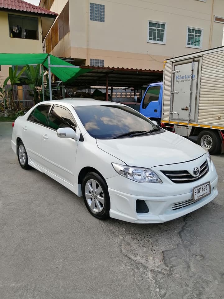 Toyota Corolla Altis ปี 2009 สีขาว