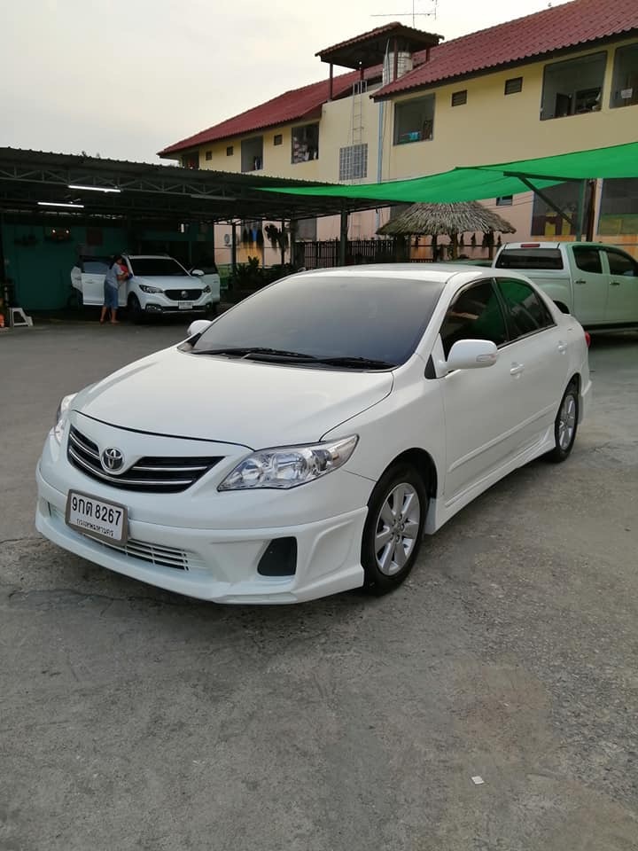 Toyota Corolla Altis ปี 2009 สีขาว (รูปที่ 2)