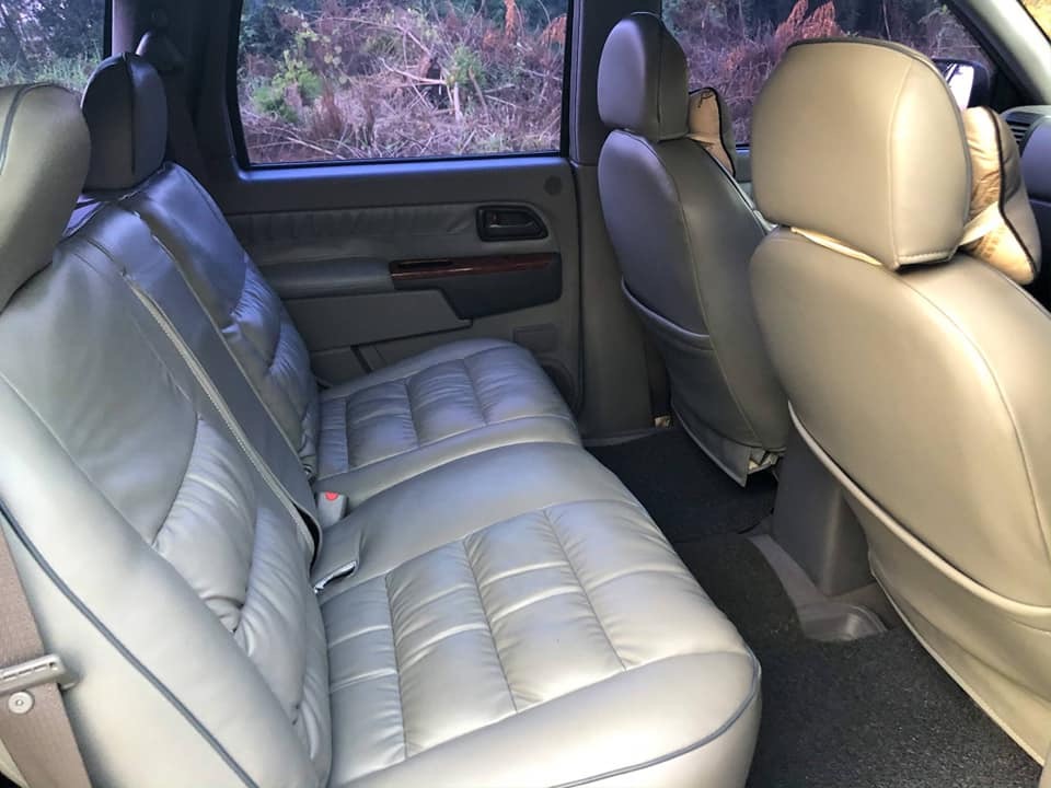 ISUZU ADVENTURE MASTER LUXURY (รูปที่ 12)