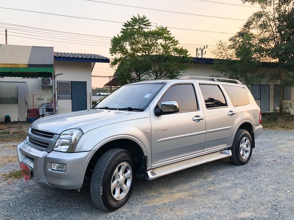 ISUZU ADVENTURE MASTER LUXURY (รูปที่ 3)