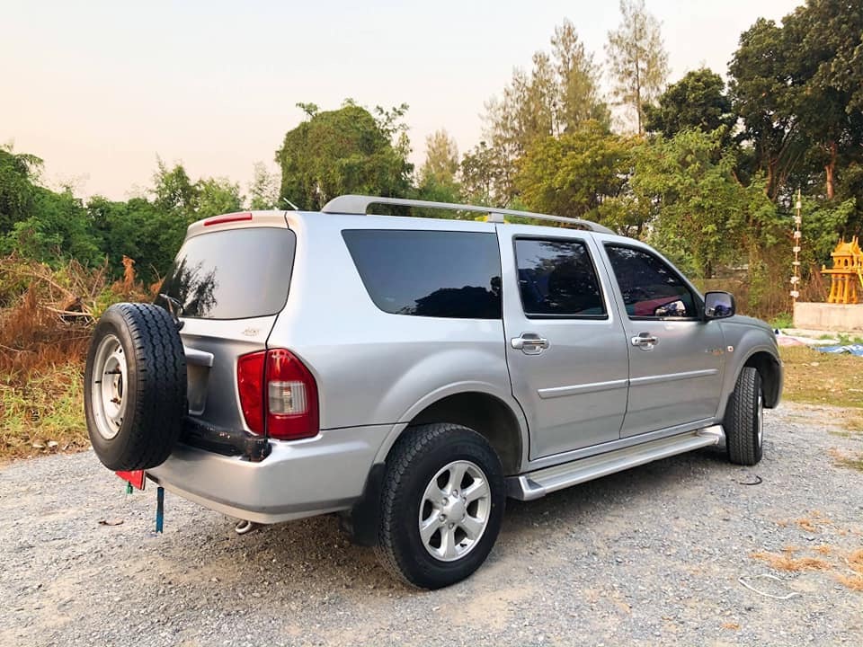 ISUZU ADVENTURE MASTER LUXURY (รูปที่ 6)