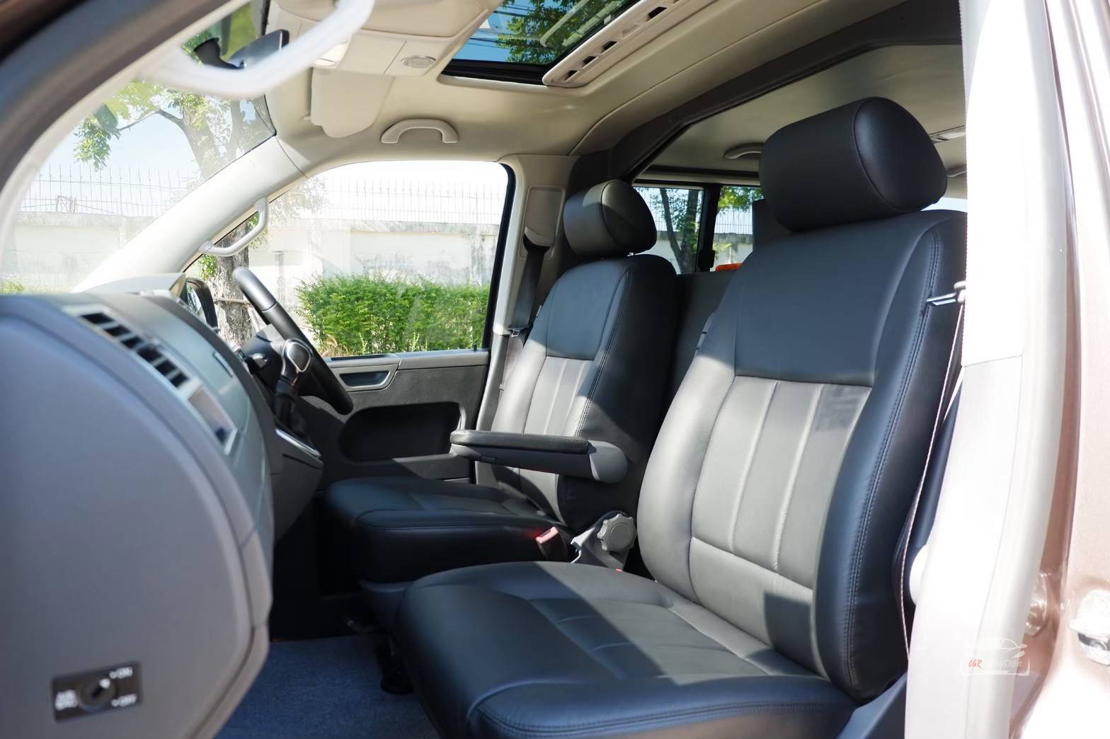 Volkswagen Transporter (Caravelle) Caravelle ปี 2013 สีน้ำตาล (รูปที่ 7)