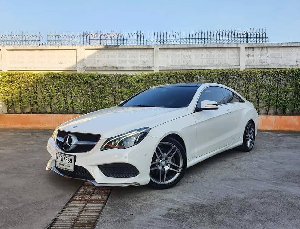 Mercedes-Benz E-Class C207 E200 ปี 2015 สีขาว