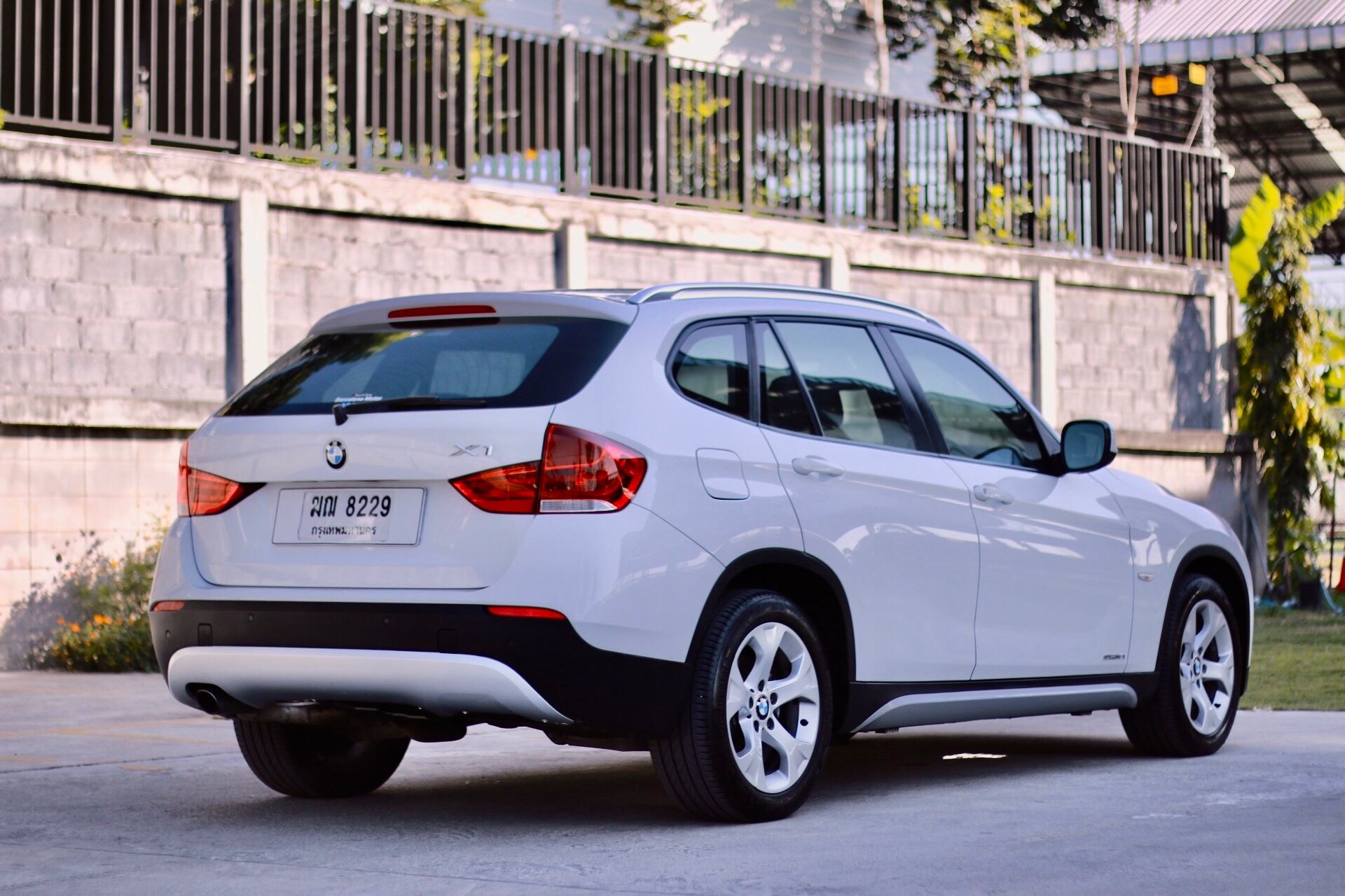 BMW X1 E84 ปี 2013 สีขาว (รูปที่ 7)