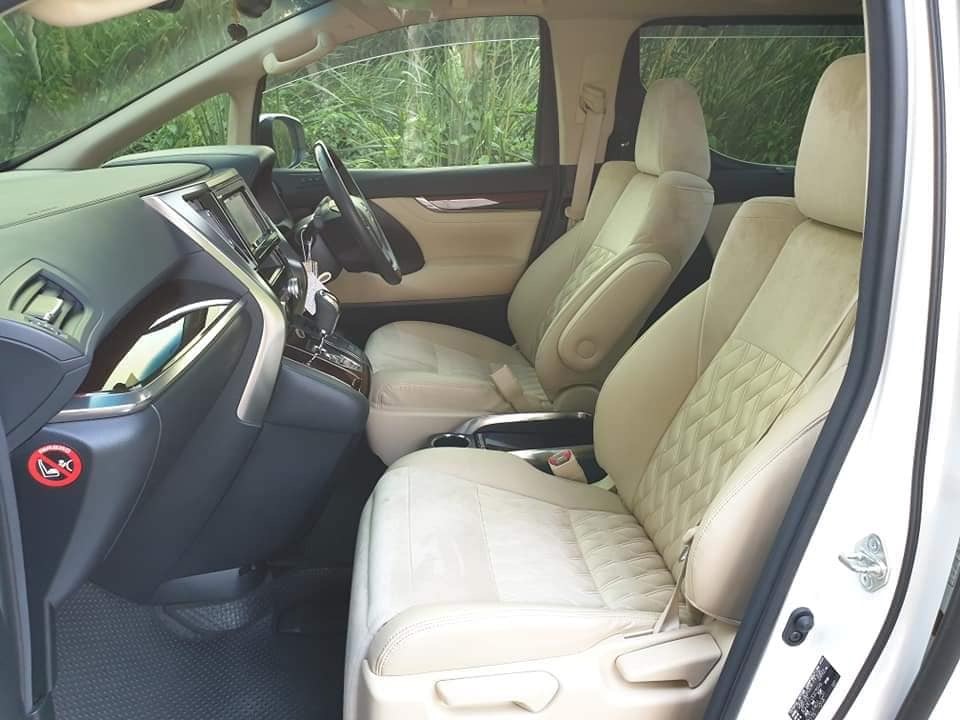 Toyota Alphard ปี 2015 สีขาว (รูปที่ 12)