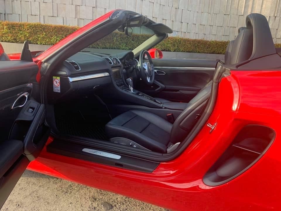 Porsche Boxster (Cayman) 981 ปี 2012 สีแดง (รูปที่ 10)