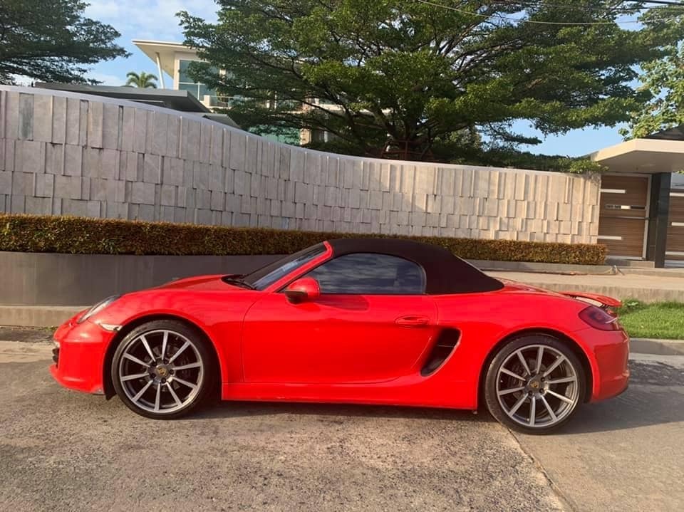 Porsche Boxster (Cayman) 981 ปี 2012 สีแดง (รูปที่ 6)