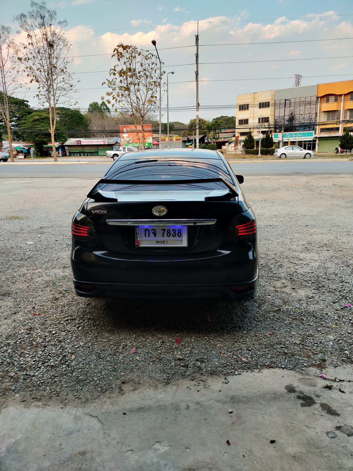 ขายรถบ้าน Toyota Vios ปี 2007 สีดำ (รูปที่ 6)