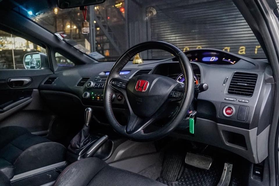 Honda Civic FD ปี 2007 สีเทา (รูปที่ 8)