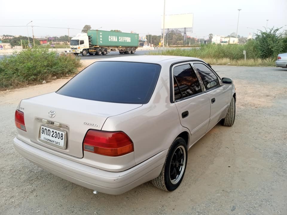 Toyota Corolla AE111 ปี 1996 สีเงิน