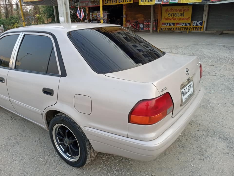 Toyota Corolla AE111 ปี 1996 สีเงิน