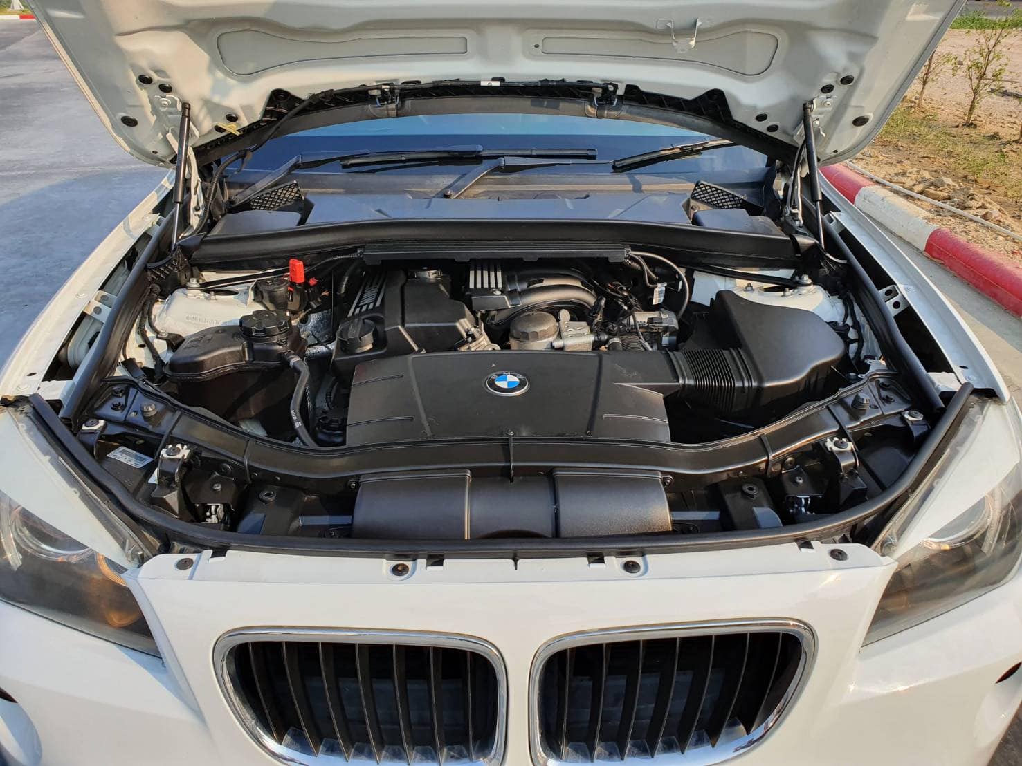 BMW X1 E84 ปี 2012 สีขาว (รูปที่ 11)