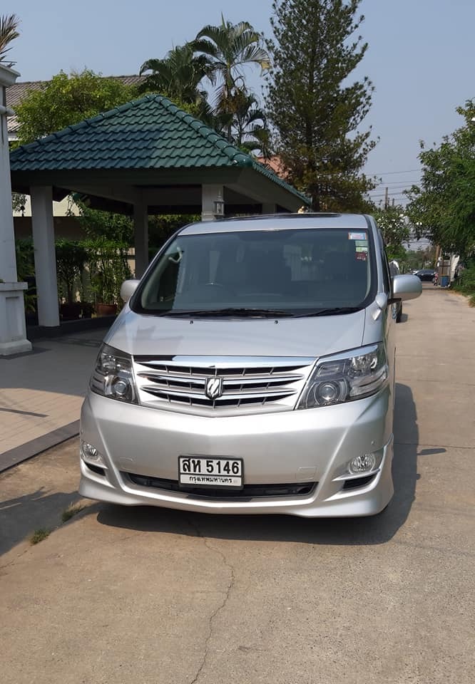 Toyota Alphard ปี 2006 สีเงิน