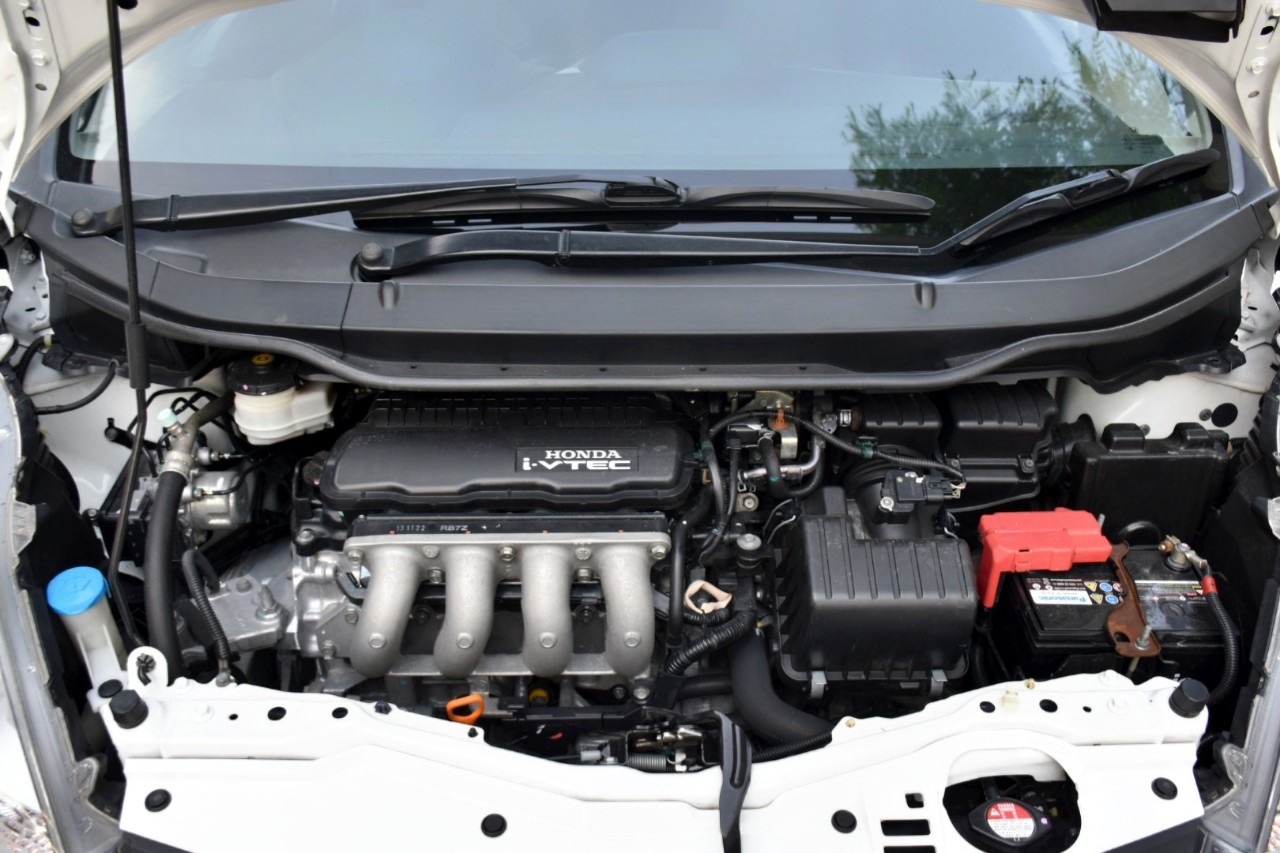 Honda Jazz GE ปี 2013 สีขาว (รูปที่ 10)