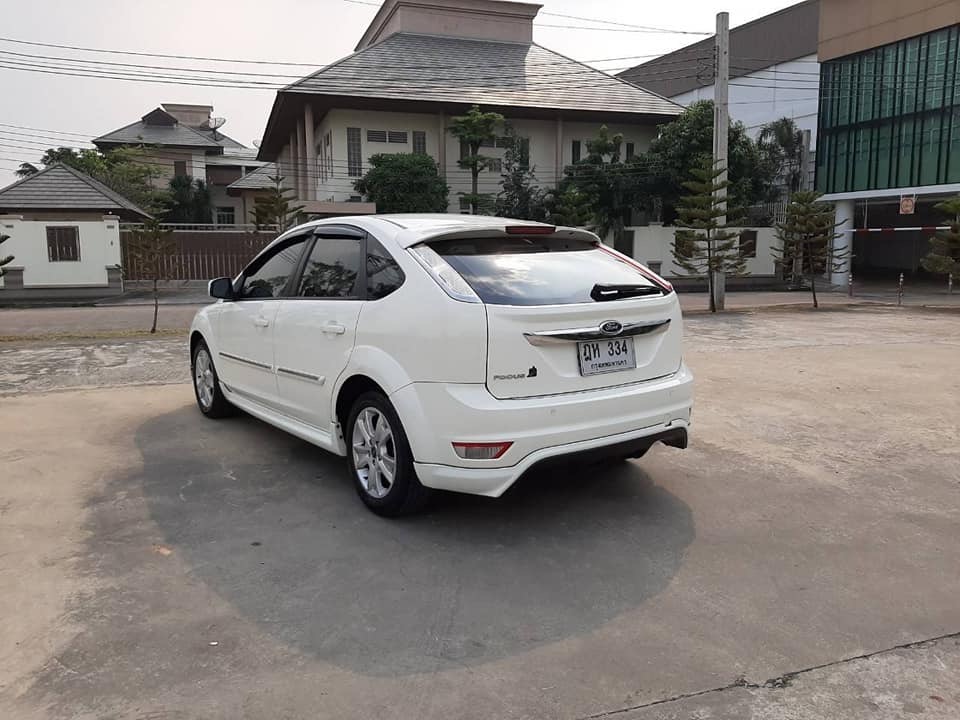 Ford Focus ปี 2011 สีขาว (รูปที่ 16)