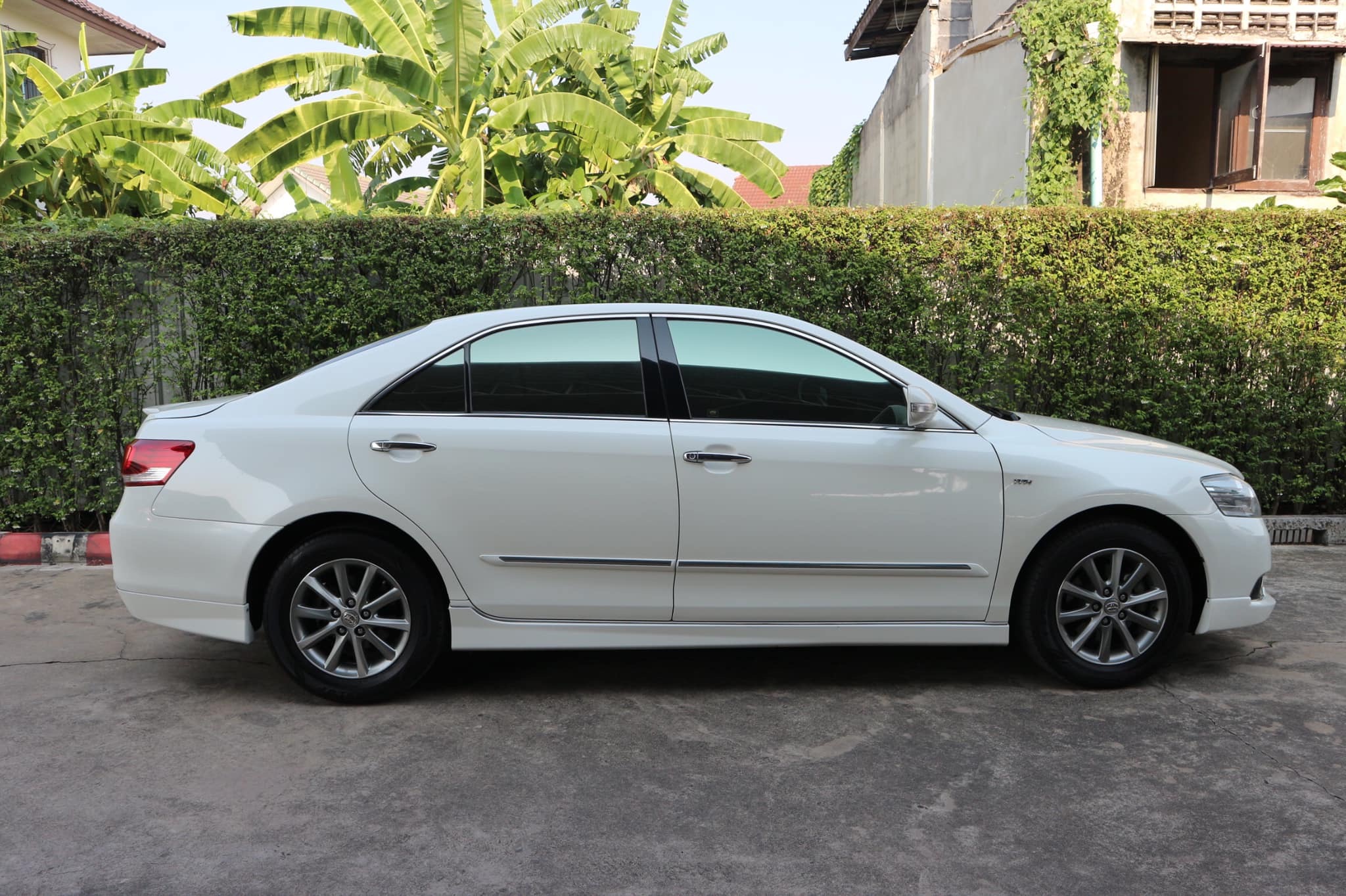 Toyota Camry ปี 2010