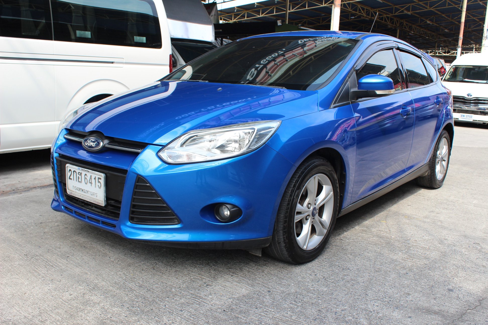 Ford Focus ปี 2013 สีน้ำเงิน (รูปที่ 21)