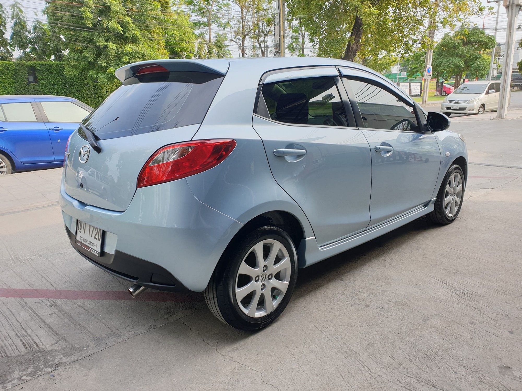 Mazda 2 Sports (5 ประตู) ปี 2010 สีฟ้า (รูปที่ 5)