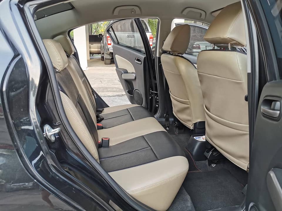 Mazda 2 Elegance (4 ประตู) ปี 2013 สีดำ (รูปที่ 9)