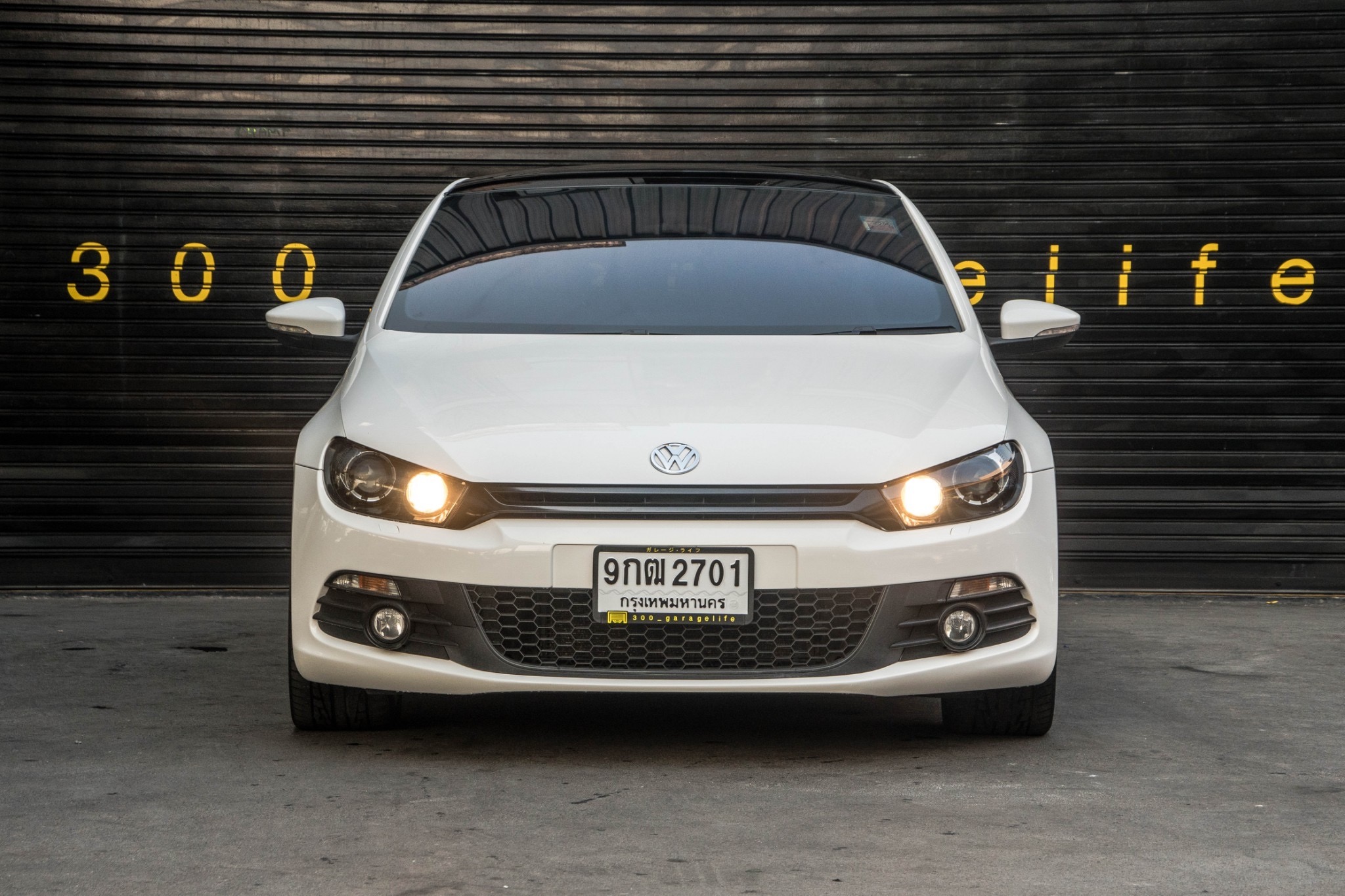 Volkswagen Scirocco 2.0 ปี 2011 สีขาว