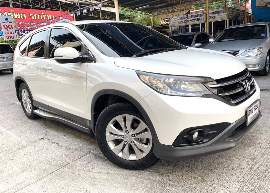 Honda CR-V ปี 2014 สีขาว