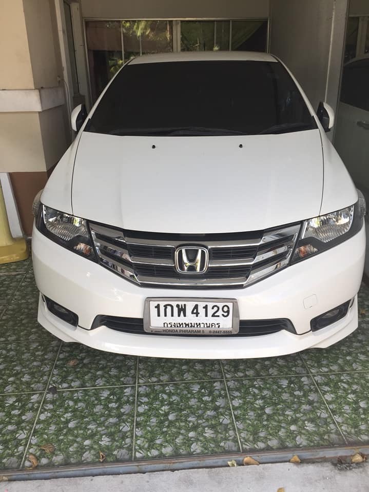 Honda City ปี 2012 สีขาว