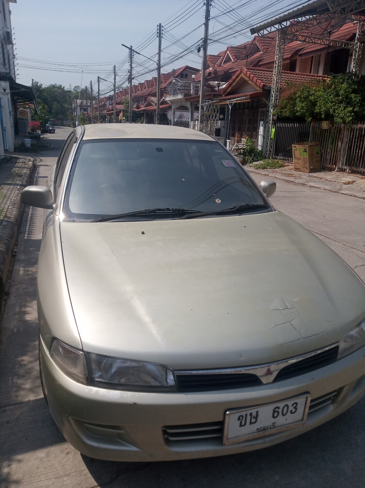 Mitsubishi Lancer ท้ายเบนซ์ ปี 1996 สีน้ำตาล