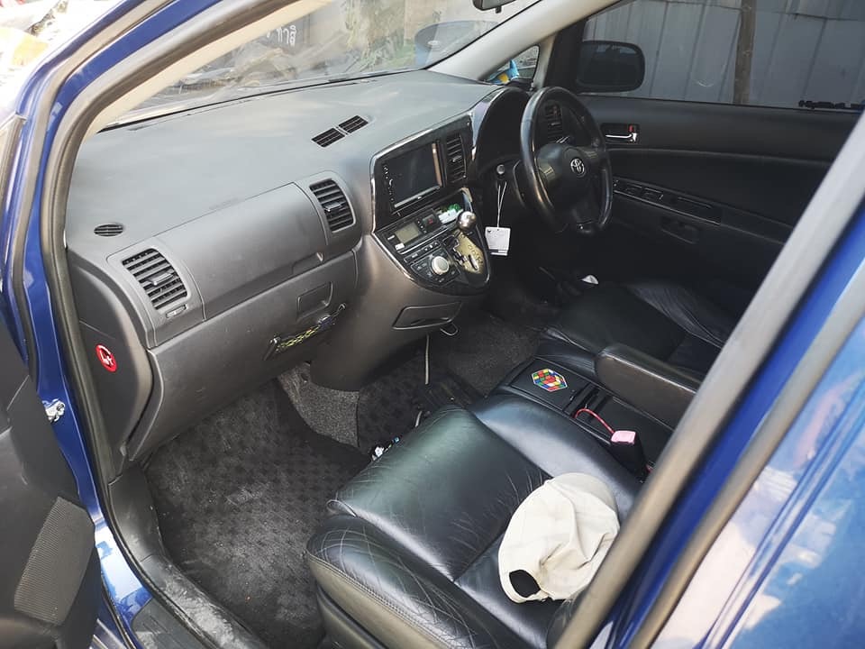 Toyota Wish ปี 2007 สีน้ำเงิน (รูปที่ 5)