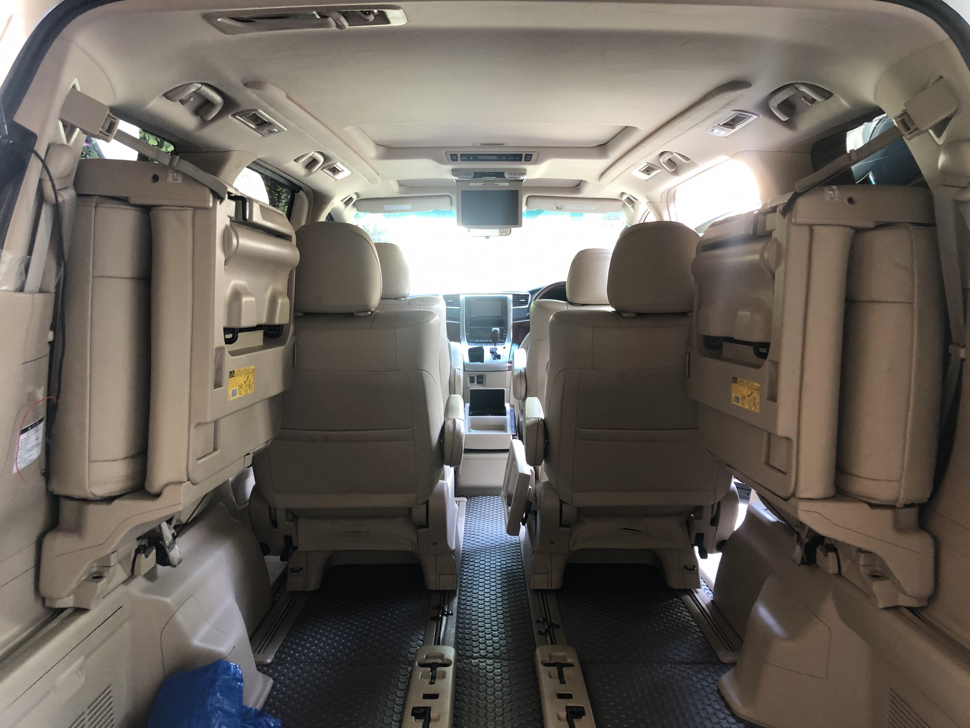 ขายรถบ้าน TOYOTA ALPHARD 2.4 G ปี 2011 (รูปที่ 13)