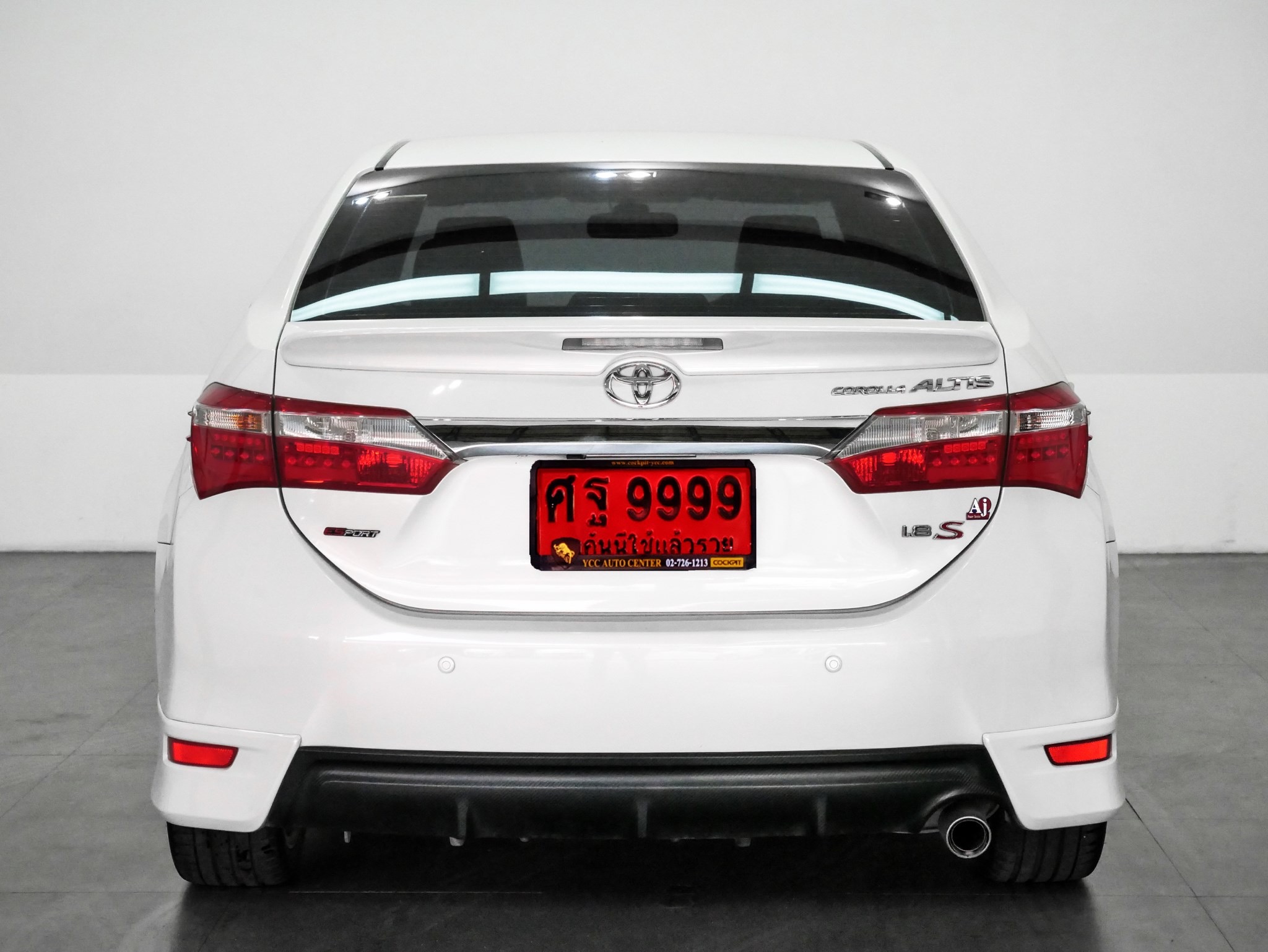 Toyota Corolla Altis ปี 2014 สีขาว (รูปที่ 5)