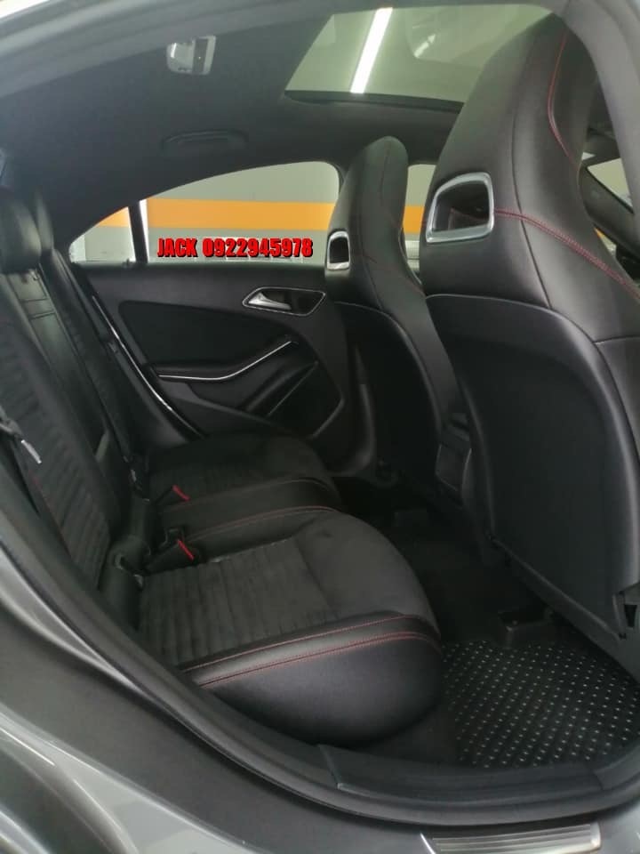 Mercedes-Benz CLA-Class C117 CLA250 ปี 2014 สีเทา (รูปที่ 9)