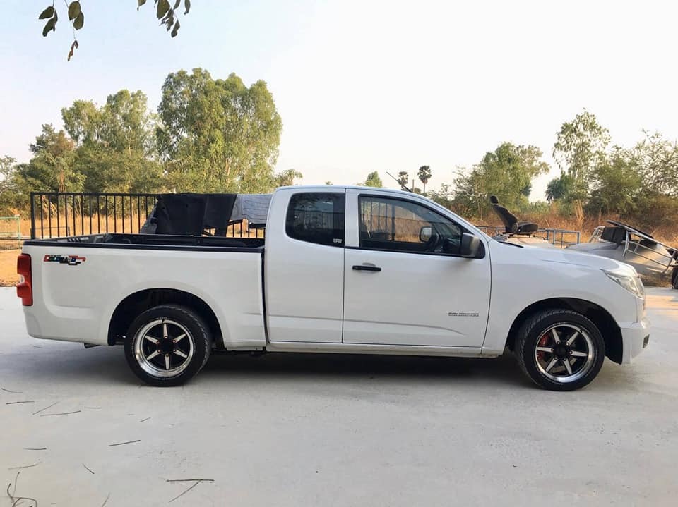 Chevrolet Colorado ปี 2013 สีขาว (รูปที่ 4)