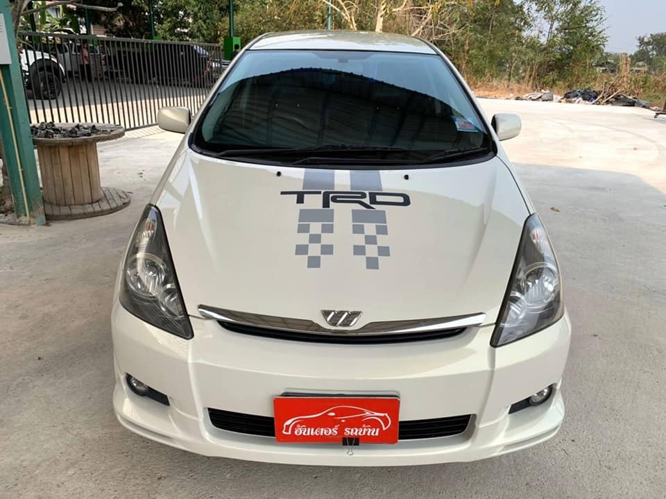 Toyota Wish ปี 2006 สีขาว (รูปที่ 4)