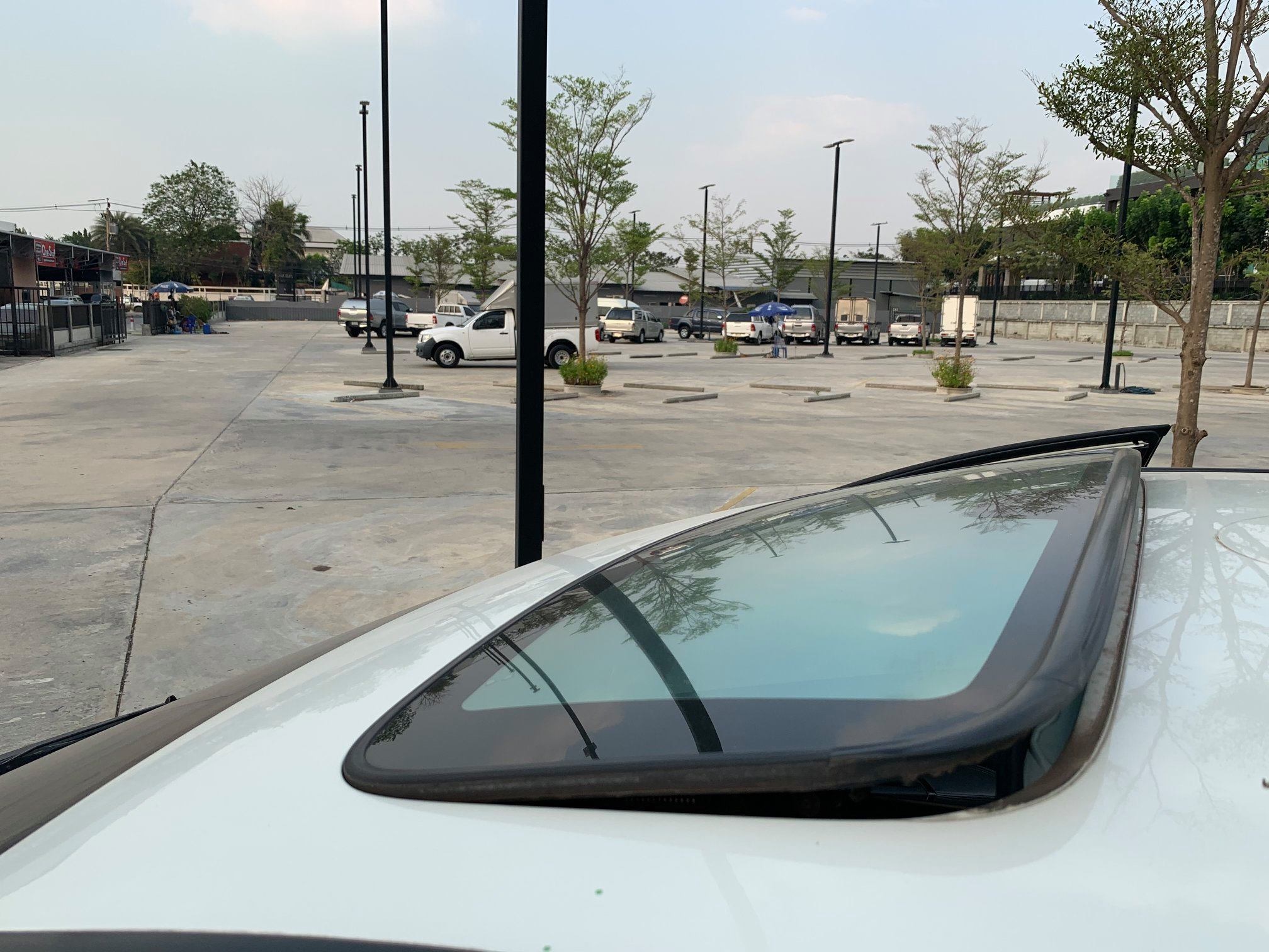 Toyota Estima ปี 2005 สีขาว (รูปที่ 16)