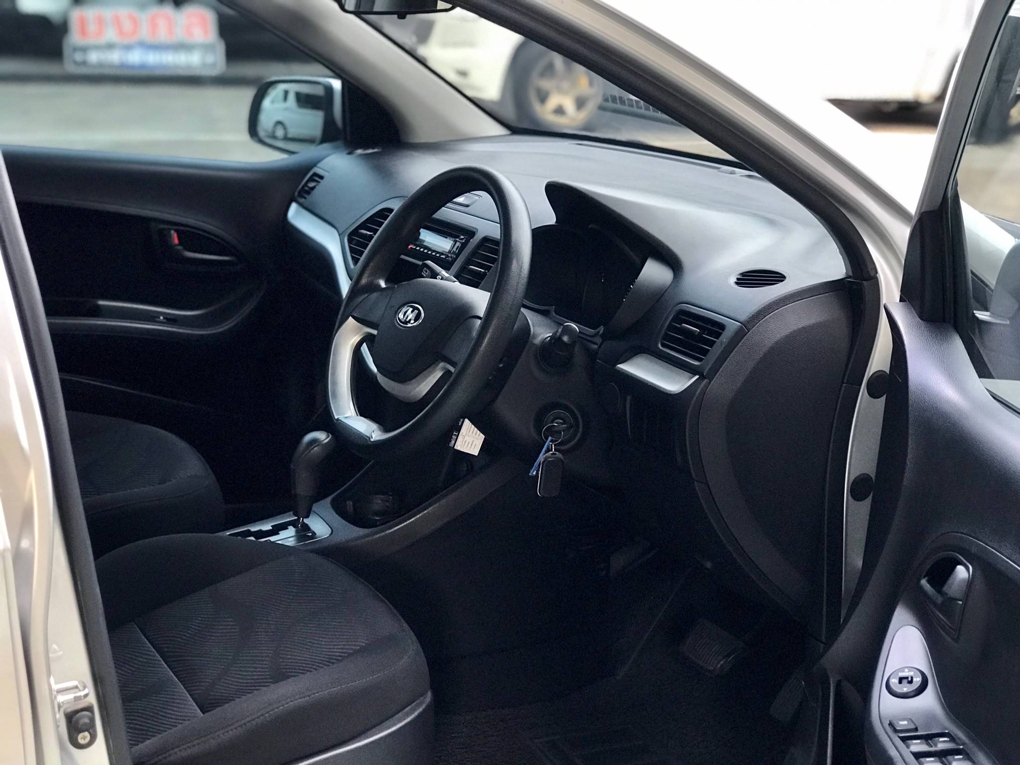 Kia Picanto Gen2 ปี 2015 สีเทา (รูปที่ 4)