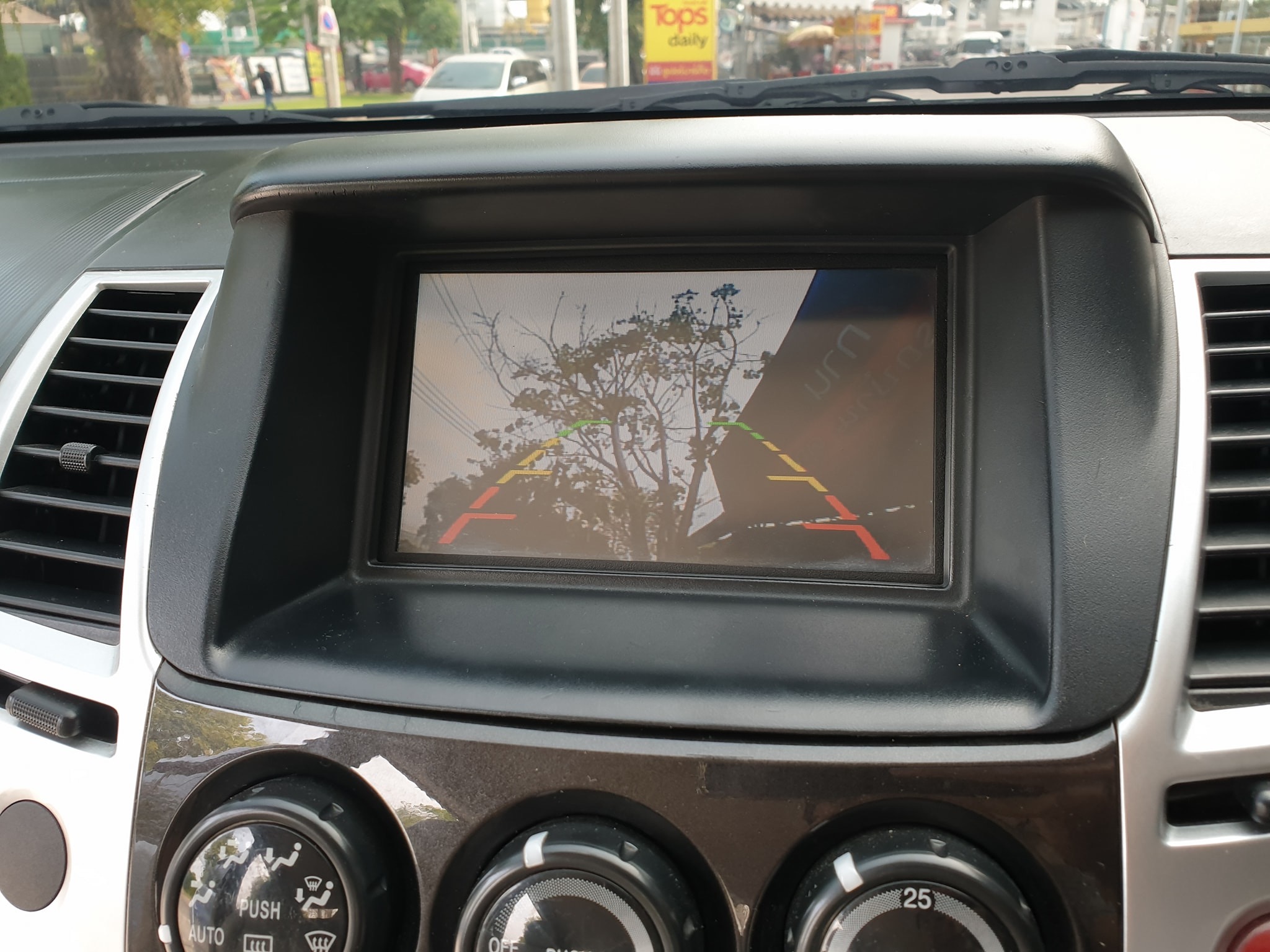 Mitsubishi Pajero Sport ปี 2011 (รูปที่ 6)