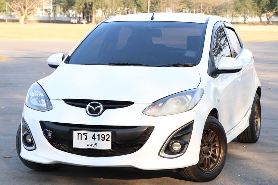 Mazda 2 Sports (5 ประตู) ปี 2011 สีขาว (รูปที่ 17)